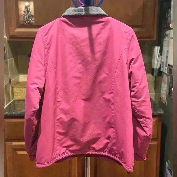Large Cabela’s Pink Jacket with Gray Liner - Picture 6 of 11